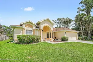 835 Rebus Ave SW, Palm Bay, FL 32908 - Photo 3