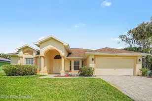 835 Rebus Ave SW, Palm Bay, FL 32908 - Photo 1