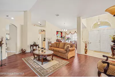 835 Rebus Avenue SW, Palm Bay, FL 32908 - Photo 9