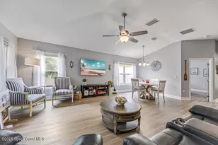 209 Briarcliff Cir, Sebastian, FL 32958 - Photo 5