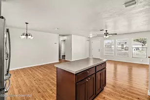 427 Frankford Ave NW, Palm Bay, FL 32907 - Photo 9