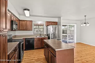 427 Frankford Ave NW, Palm Bay, FL 32907 - Photo 7