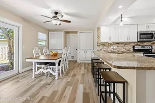 590 Auf Ct NW, Palm Bay, FL 32907 - Photo 7