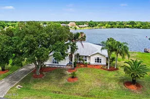 345 Lake View Ln, Palm Bay, FL 32909 - Photo 1