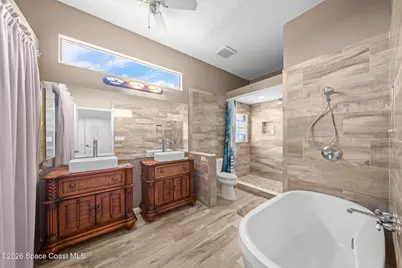 1044 Harbor Pines Drive, Merritt Island, FL 32952 - Photo 23