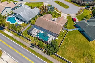 1044 Harbor Pines Dr, Merritt Island, FL 32952 - Photo 29