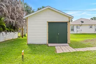 1528 Glentry Ln, Sebastian, FL 32958 - Photo 29