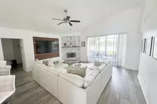 704 Carriage Hill Rd, Melbourne, FL 32940 - Photo 17
