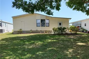 451 Papaya Cir, Barefoot Bay, FL 32976 - Photo 3