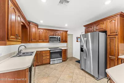 926 Santa Cruz Road, Cocoa Beach, FL 32931 - Photo 17