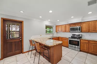 568 Rio Casa Drive N, Indialantic, FL 32903 - Photo 9