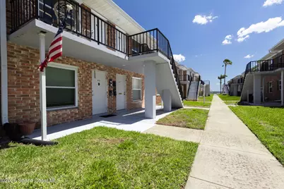 190 E Olmstead Drive #B8, Titusville, FL 32780 - Photo 17