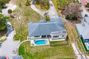 2729 Pineapple Ave, Melbourne, FL 32935 - Photo 19