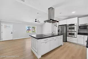 713 Gibbons Rd SW, Palm Bay, FL 32908 - Photo 9