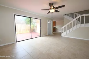 4014 Vista Oaks Cir NE, Melbourne, FL 32905 - Photo 9
