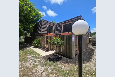 4014 Vista Oaks Circle NE, Melbourne, FL 32905 - Photo 1