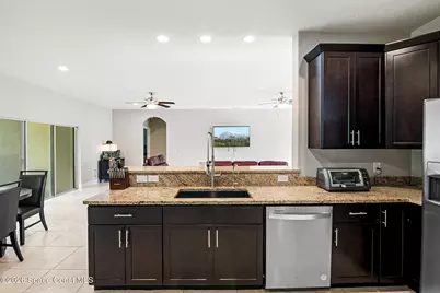 486 Avocado Road NW, Palm Bay, FL 32907 - Photo 11