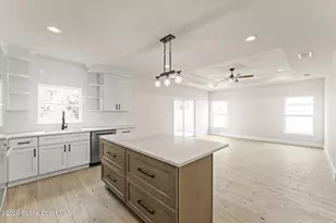 357 Galicia St SW, Palm Bay, FL 32908 - Photo 15
