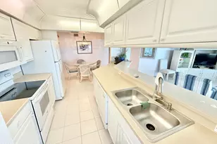 425 Buchanan Ave, Cape Canaveral, FL 32920 - Photo 15