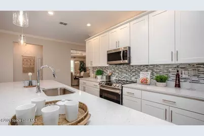 1378 Vancouver Avenue SE, Palm Bay, FL 32909 - Photo 3