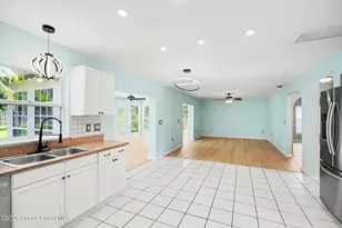 1640 Vista Lake Cir, Melbourne, FL 32904 - Photo 5