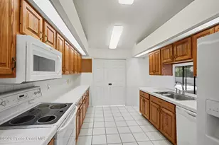 1537 Tippicanoe Ct, Melbourne, FL 32940 - Photo 9