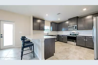 4607 Broomsedge Circle, West Melbourne, FL 32904 - Photo 3