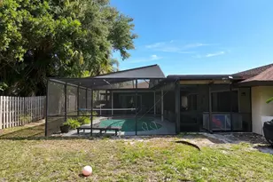 536 Southern Hills Ct, Melbourne, FL 32940 - Photo 11