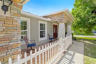 1201 Roslyn Ave NW, Palm Bay, FL 32907 - Photo 5