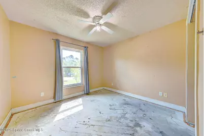 1090 Castile Road SE, Palm Bay, FL 32909 - Photo 9