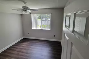 1590 S 42ND Cir, Vero Beach, FL 32967 - Photo 9