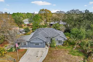 8516 99th Ct, Vero Beach, FL 32967 - Photo 5