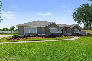 3812 Woodhaven Ct, Titusville, FL 32796 - Photo 3