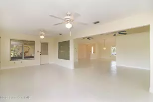 1375 Mayflower Ave, Melbourne, FL 32940 - Photo 11