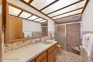 200 Rose Dr, Cocoa Beach, FL 32931 - Photo 17
