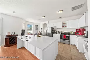 1190 Olde Bailey Ln, Melbourne, FL 32904 - Photo 15