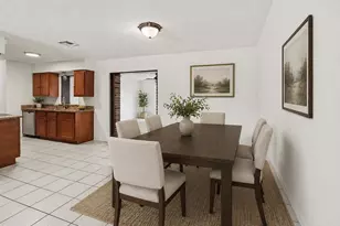 2111 Sandalwood Dr, Melbourne, FL 32935 - Photo 9