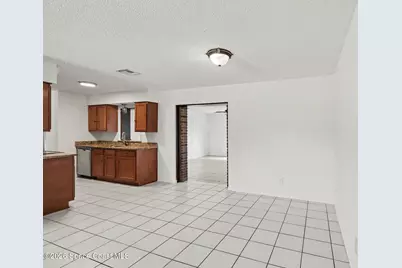 2111 Sandalwood Drive, Melbourne, FL 32935 - Photo 5