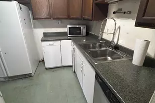 2204 Shelby Dr, Melbourne, FL 32935 - Photo 9