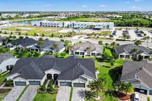 7663 Loren Cove Dr, Melbourne, FL 32940 - Photo 23