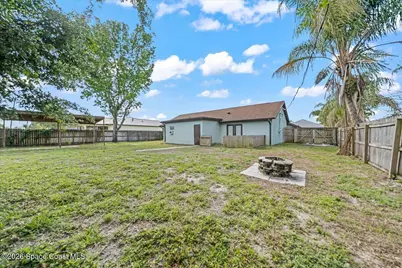 697 Hamm Street NW, Palm Bay, FL 32907 - Photo 23