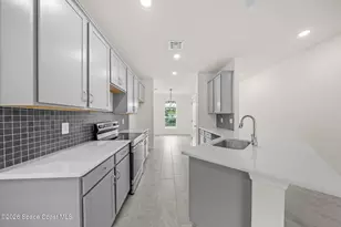 467 Lackland St SW, Palm Bay, FL 32908 - Photo 13