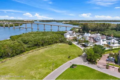 9200 E Marsh Island Drive, Vero Beach, FL 32963 - Photo 9
