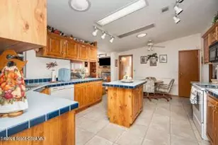 4159 Hidden Lakes Dr, Mims, FL 32754 - Photo 9
