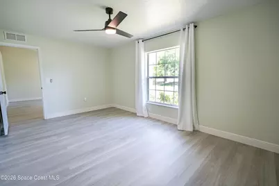 550 Brickell Street SE, Palm Bay, FL 32909 - Photo 5
