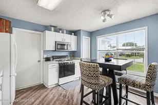 1248 Cypress Bend Cir, Melbourne, FL 32934 - Photo 5