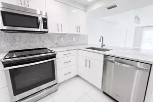 3060 N Atlantic Ave, Cocoa Beach, FL 32931 - Photo 5