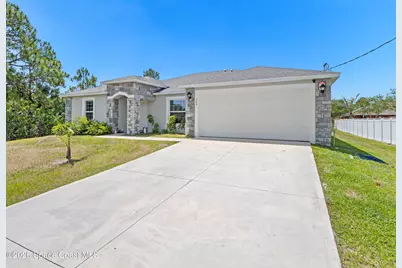 566 Forrest Hills Street SW, Palm Bay, FL 32908 - Photo 3