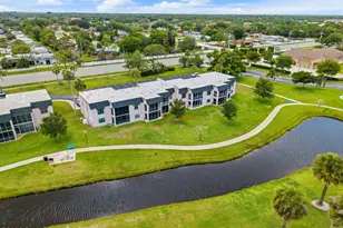 2727 N Wickham Rd, Melbourne, FL 32935 - Photo 25