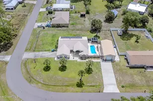 181 Hurtig Ave NW, Palm Bay, FL 32907 - Photo 3